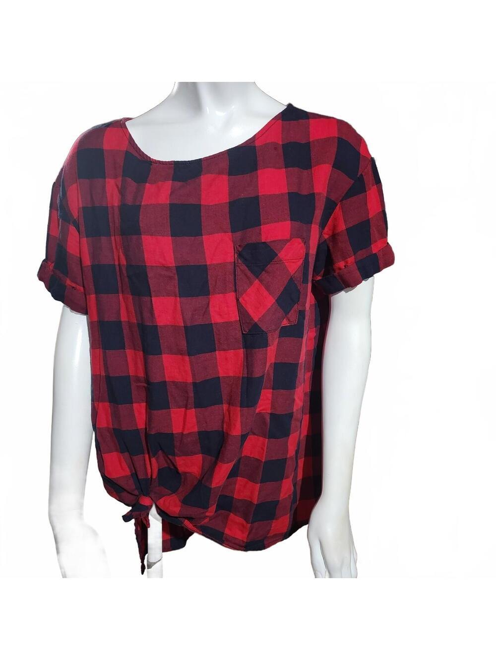 Liz Lange Maternity Red and Black Buffalo Plaid Short Sleeve Top Size M